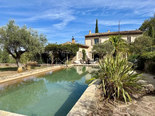 à vendre maison, villa La Garde-Freinet - Bastide en pierre et maison annexe avec vue exceptionnelle