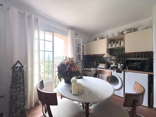Agence immobilière Grimaud | Thoniel Immobilier sale Apartment Grimaud