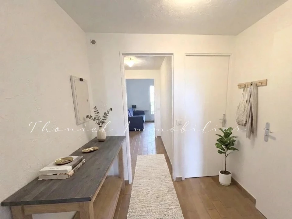 Agence immobilière Grimaud | Thoniel Immobilier | vente Appartement La Garde-Freinet