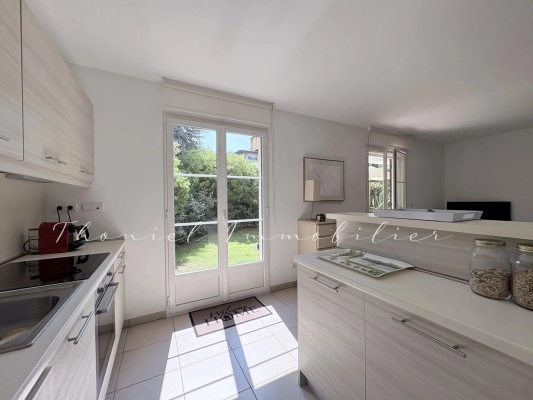 For sale apartment La Croix-Valmer - Bright apartment with a garden and pool– La Croix-Valmer