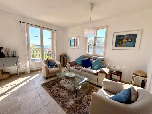 Agence immobilière Grimaud | Thoniel Immobilier vente Appartement Grimaud