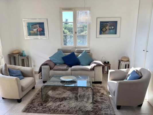 For sale apartment Grimaud - Appartment with terrace in Grimaud