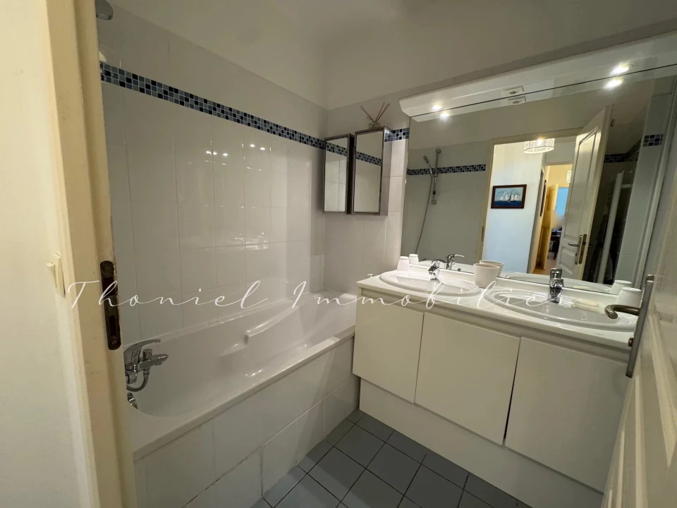 Agence immobilière Grimaud | Thoniel Immobilier | sale Apartment Gassin