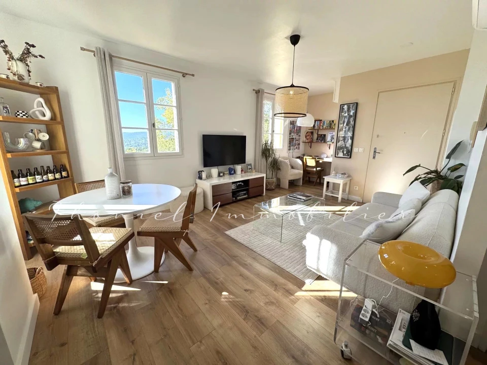 Agence immobilière Grimaud | Thoniel Immobilier | vente Appartement Grimaud