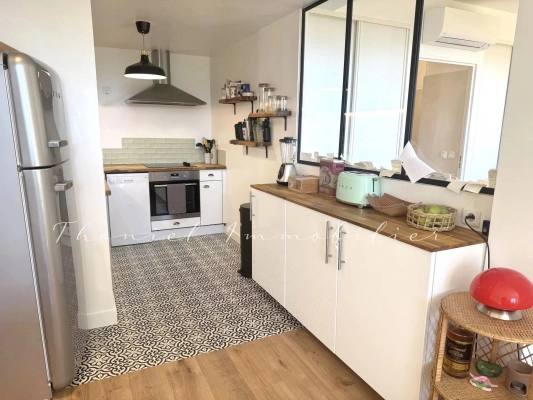 à vendre appartement Grimaud - Appartement 3 pièces en plein centre de Grimaud