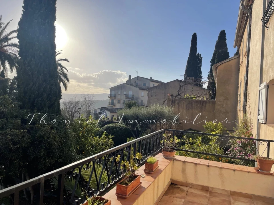 Agence immobilière Grimaud | Thoniel Immobilier | sale Apartment Grimaud