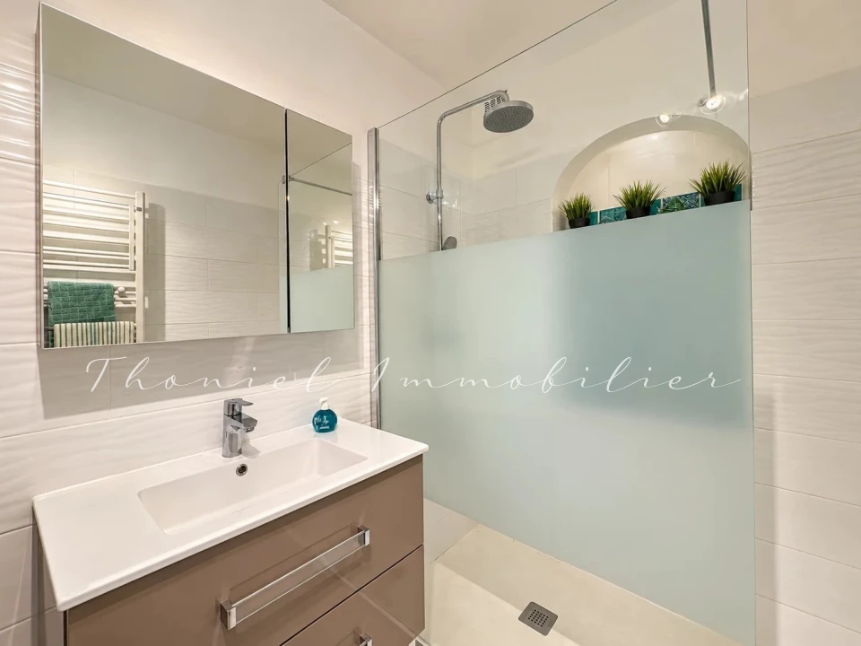 Agence immobilière Grimaud | Thoniel Immobilier | sale Apartment Grimaud