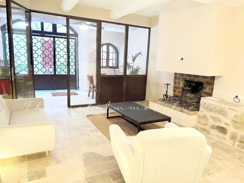 Agence immobilière Grimaud | Thoniel Immobilier | vente Maison village Grimaud