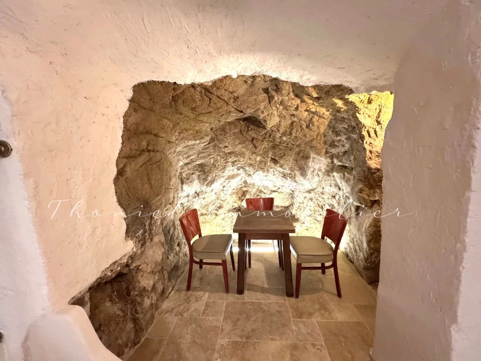 Agence immobilière Grimaud | Thoniel Immobilier | vente Maison village Grimaud