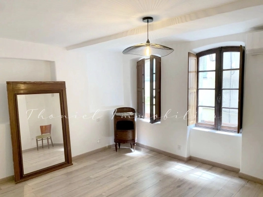 à vendre maison de village Grimaud - À vendre Maison de village rénovée dans Grimaud