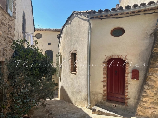 For sale village house Grimaud - For sale : Charming little village house in Grimaud