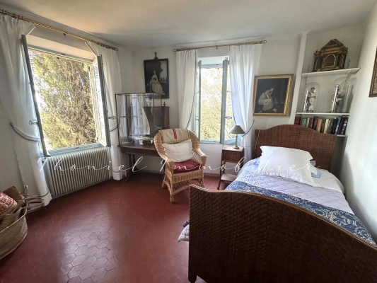 à vendre maison de village Grimaud - Emplacement exceptionnel dans le village de Grimaud