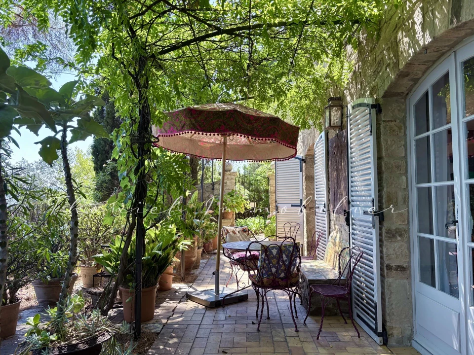Agence immobilière Grimaud | Thoniel Immobilier | vente Maison village Grimaud