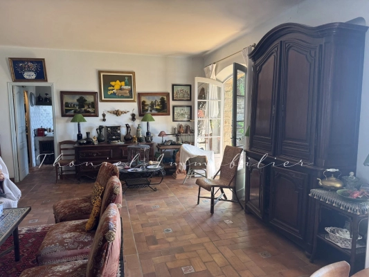 à vendre maison de village Grimaud - Emplacement exceptionnel dans le village de Grimaud