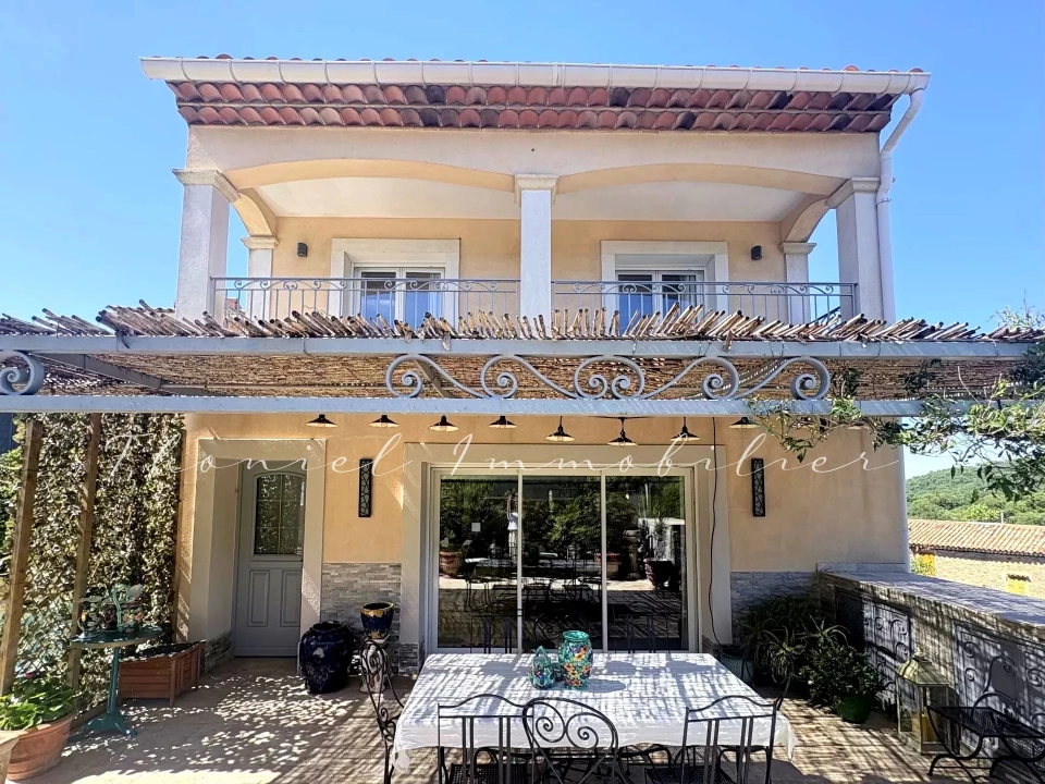 Agence immobilière Grimaud | Thoniel Immobilier | vente Maison village La Garde-Freinet