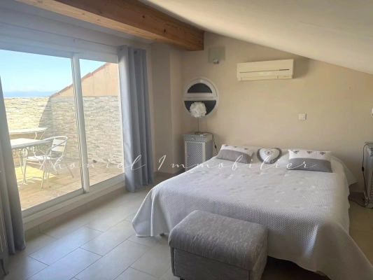 à vendre maison de village La Garde-Freinet - Maison de caractère avec piscine et garage à vendre à La Garde Freinet