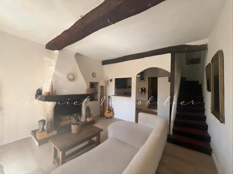 Agence immobilière Grimaud | Thoniel Immobilier | vente Maison village Grimaud