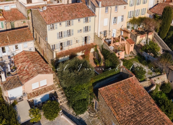 Thoniel agence immobiliere Grimaud maisons-village - Thoniel Immobilier Grimaud