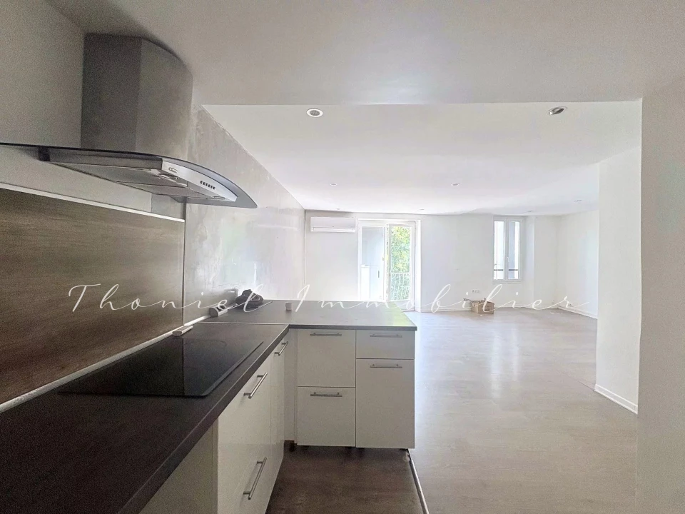 Agence immobilière Grimaud | Thoniel Immobilier | vente Maison village La Garde-Freinet