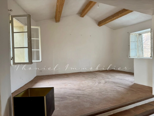 Agence immobilière Grimaud | Thoniel Immobilier vente Maison de village Grimaud