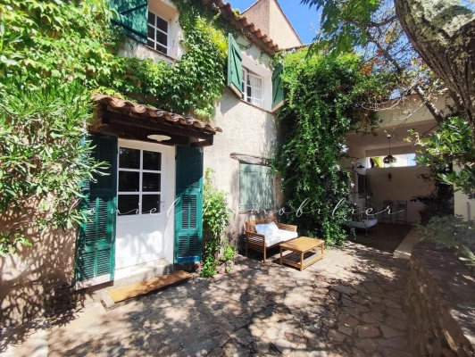 à vendre maison, villa Cogolin - A vendre : Maison de campagne pleine de charme à Cogolin