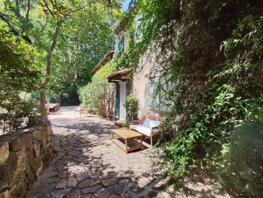 Vente maison, villa Cogolin - A vendre : Maison de campagne pleine de charme à Cogolin