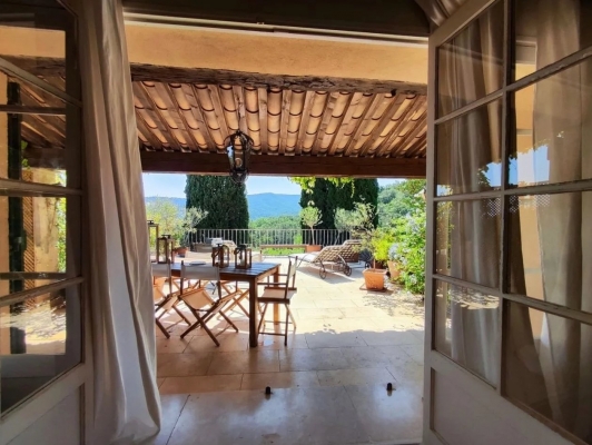 à vendre maison, villa Cogolin - A vendre : Maison de campagne pleine de charme à Cogolin