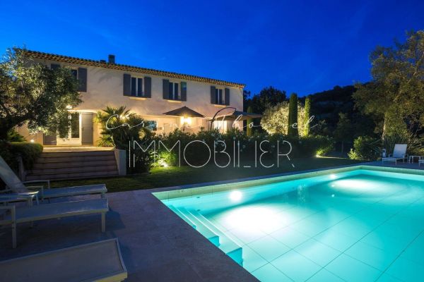 Vente maison, villa Grimaud - Villa avec piscine et maison d'invités