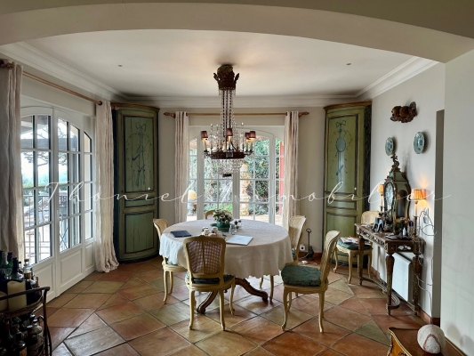 à vendre maison, villa La Garde-Freinet - Villa à vendre à La Garde Freinet avec vue exceptionnelle