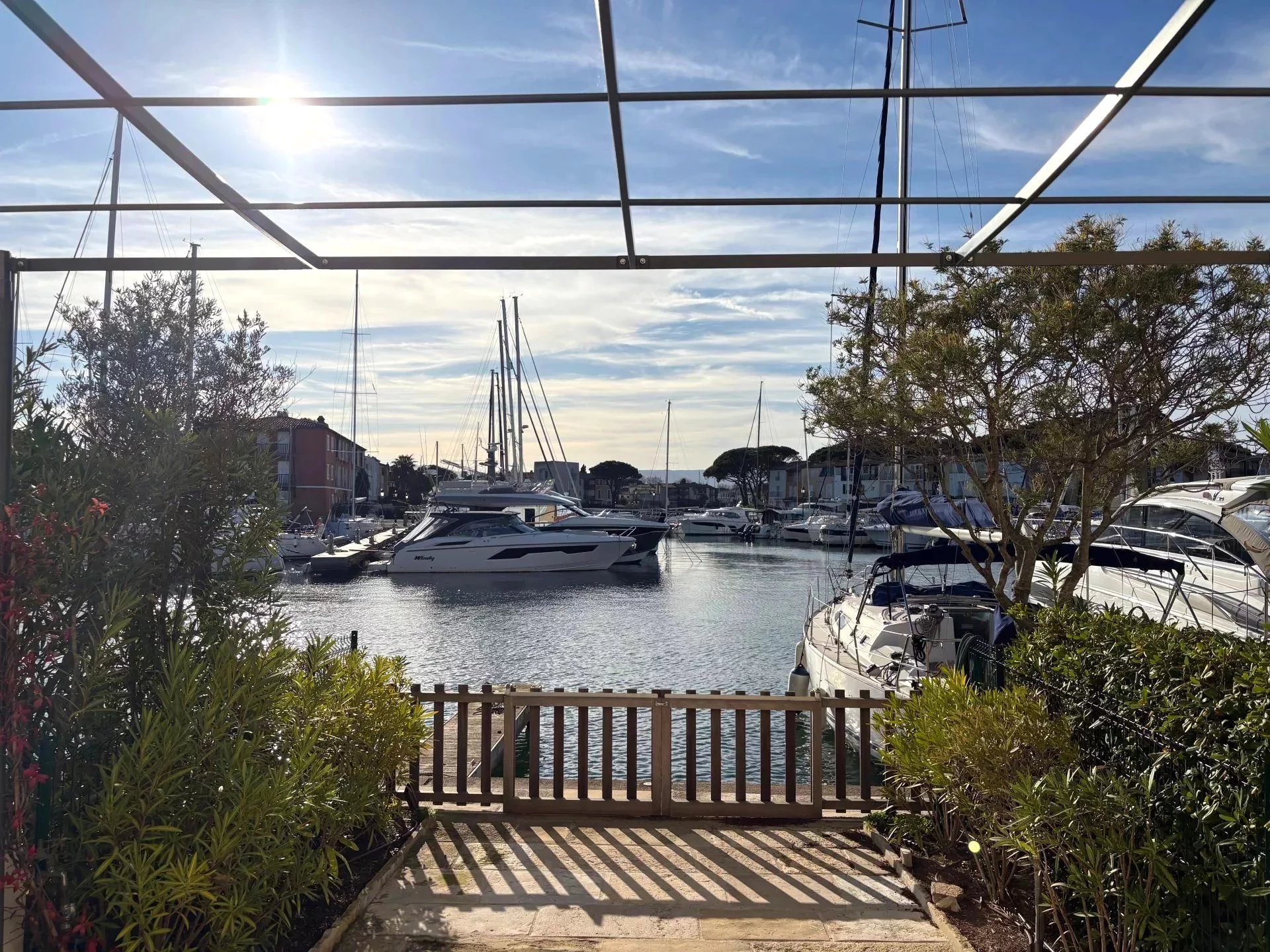 Vente maison, villa Grimaud - Maison de pêcheur avec amarrage de 16X4,20 mètres