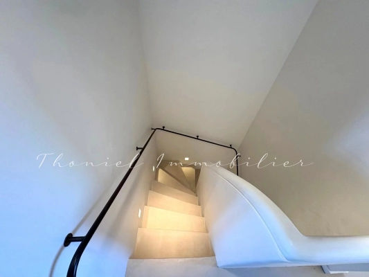 à vendre maison, villa Grimaud - À vendre à Port Grimaud : Maison de pêcheur rénovée avec amarrage