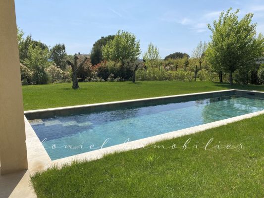 For sale house, villa Grimaud - New villa and its guests house overlooking the village of Grimaud