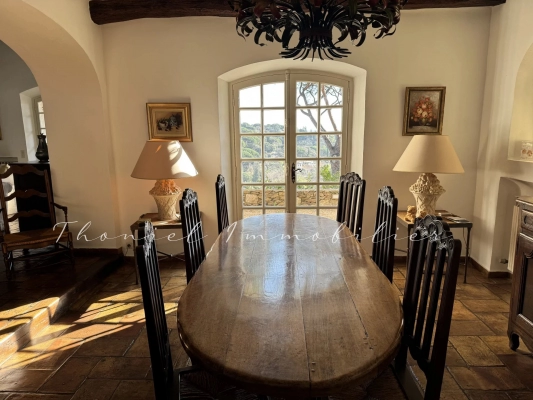 à vendre maison, villa Grimaud - Propriété de 310 m2 à vendre proche du village de Grimaud