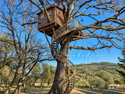 à vendre maison, villa La Garde-Freinet - En exclusivité à La Garde Freinet : propriété de charme dans un site exceptionnel