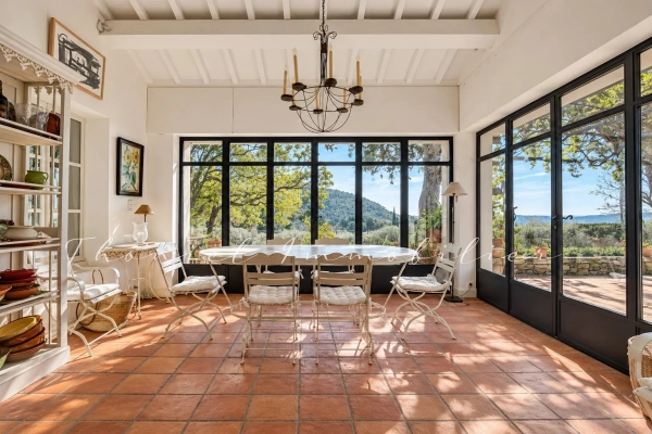 à vendre maison, villa La Garde-Freinet - En exclusivité à La Garde Freinet : propriété de charme dans un site exceptionnel