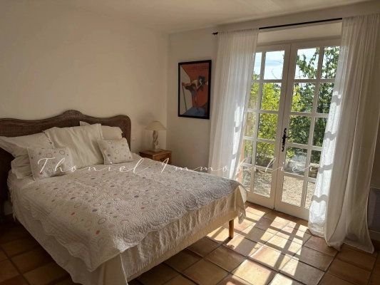 à vendre maison, villa La Garde-Freinet - Exclusivité : Charmante maison de campagne avec vue mer panoramique
