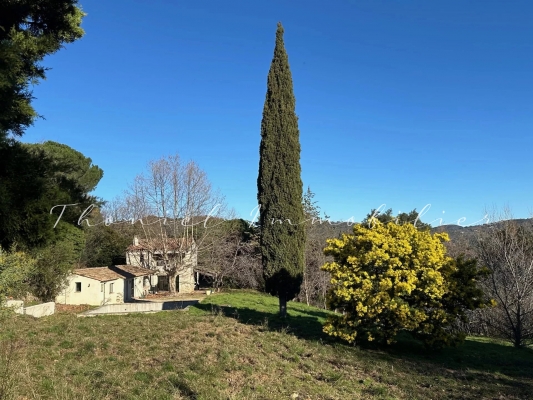 For sale house, villa La Garde-Freinet - Renovated old house in La Garde Freinet