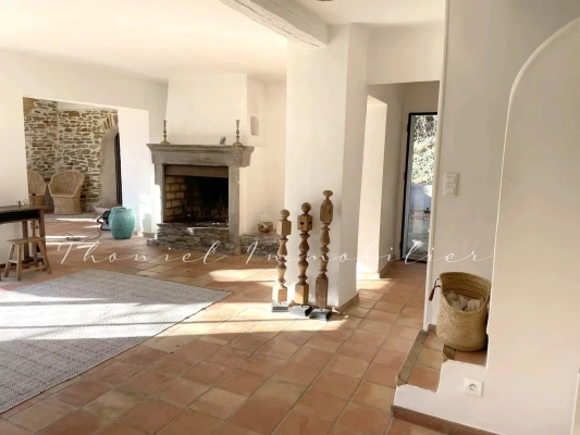 à vendre maison, villa La Garde-Freinet - Maison ancienne rénovée à vendre à La Garde Freinet