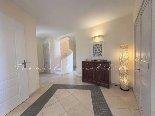For sale house, villa La Garde-Freinet - Villa with stunning views for sale in La Garde Freinet