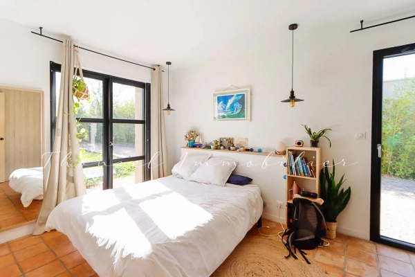 à vendre maison, villa Grimaud - Villa moderne 5 pièces avec piscine et jardin