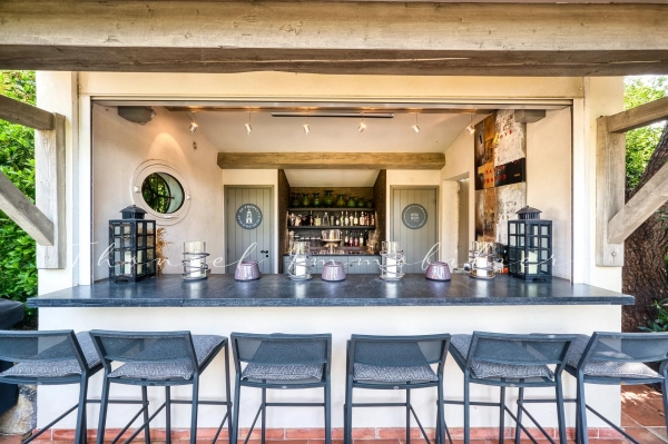 à vendre maison, villa Grimaud - Villa provençale au pied du village de Grimaud