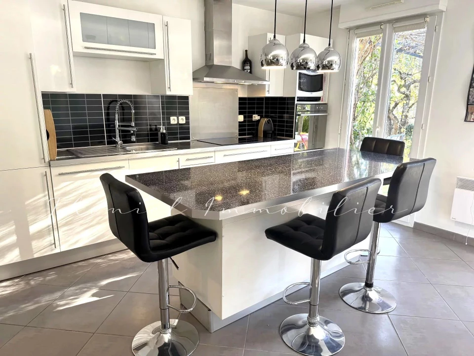 Agence immobilière Grimaud | Thoniel Immobilier | vente Maison Grimaud