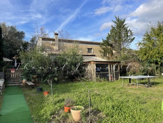 à vendre maison, villa Grimaud - A vendre : Bastide ancienne proche du village de Grimaud