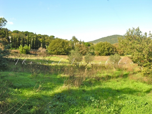 à vendre maison, villa Grimaud - A vendre : Bastide ancienne proche du village de Grimaud