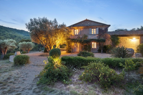 à vendre maison, villa Grimaud - Bastide de charme à vendre dans la campagne de Grimaud
