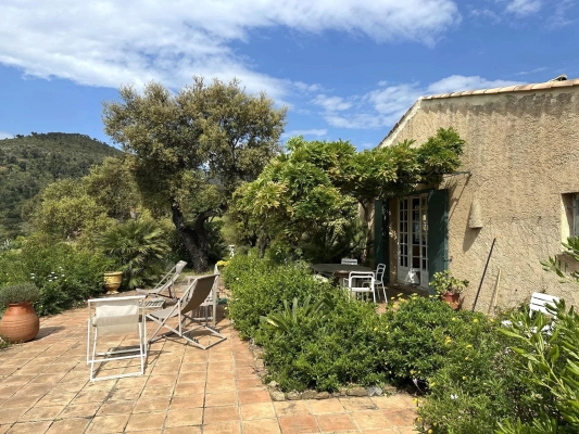 à vendre maison, villa Grimaud - Maison de campagne à vendre à Grimaud