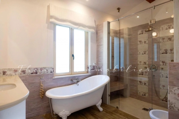 à vendre maison, villa Grimaud - Demeure provençale à vendre dans un domaine confidentiel proche des plages à Grimaud