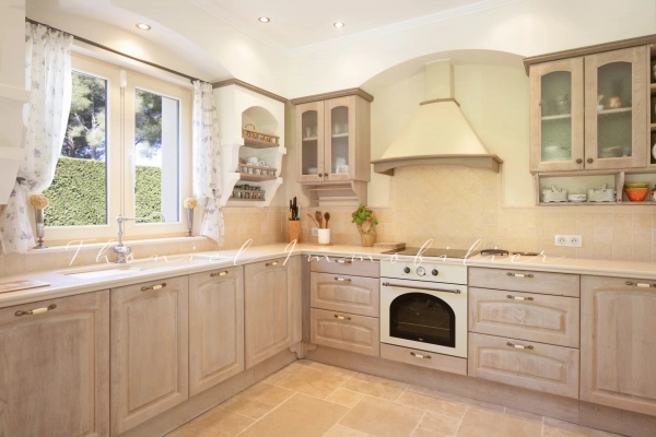 à vendre maison, villa Grimaud - Vente villa de 250 m2 dans un domaine sécurisé de Grimaud proche des plages