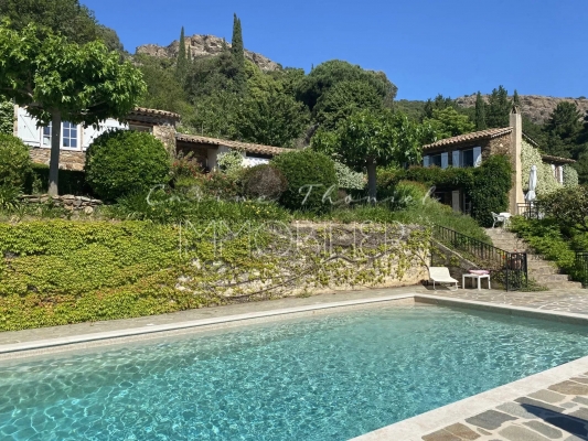 Thoniel agence immobiliere Grimaud maisons-villas - Thoniel Immobilier La Garde-Freinet
