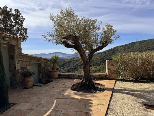 à vendre maison, villa Grimaud - Propriété à vendre avec panorama exceptionnel
